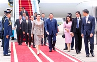 Thai Prime Minister begins official visit to Vietnam